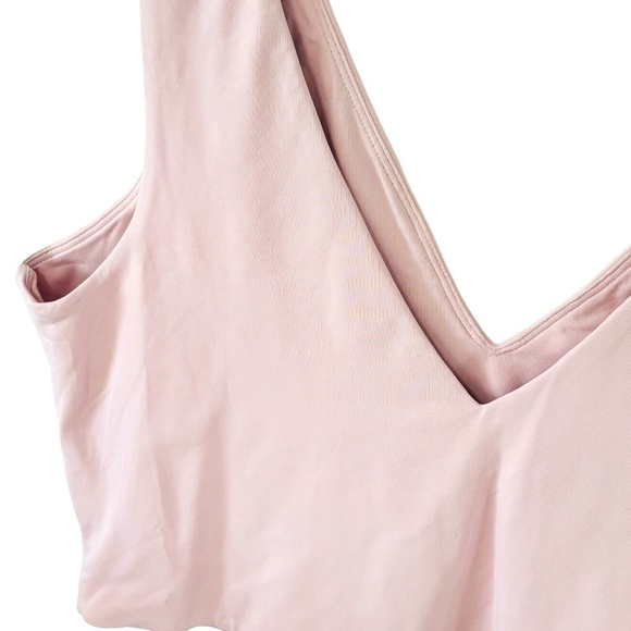 BABATON Aritzia NWT Poetic Pink Pastel V Neck Crop Top SZ 2 XL - Picture 5 of 5